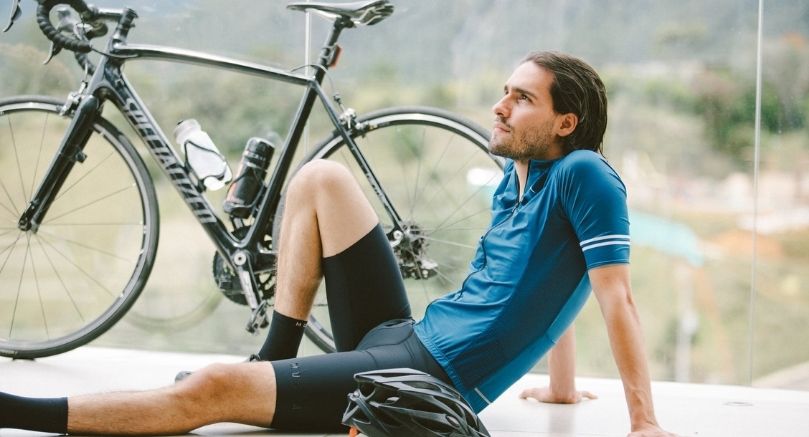 En este momento estás viendo 4 dolores provocados por el ciclismo y como evitarlos